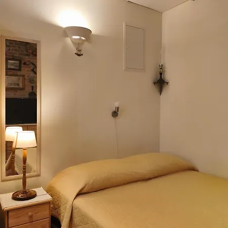 Proto-free Parking 3* Trogir