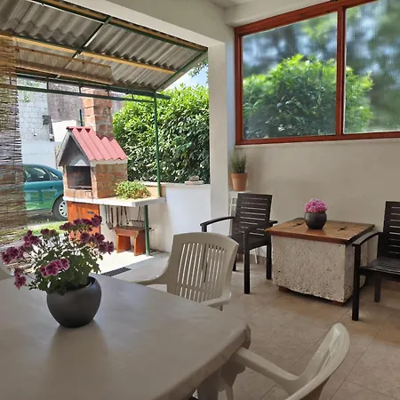 Proto Guest house