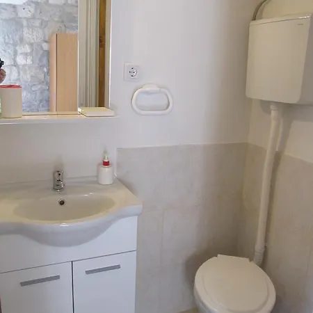 Proto Guest house 3*